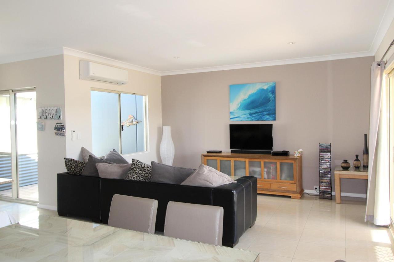 Ocean Breeze Villa Jurien Bay Bagian luar foto