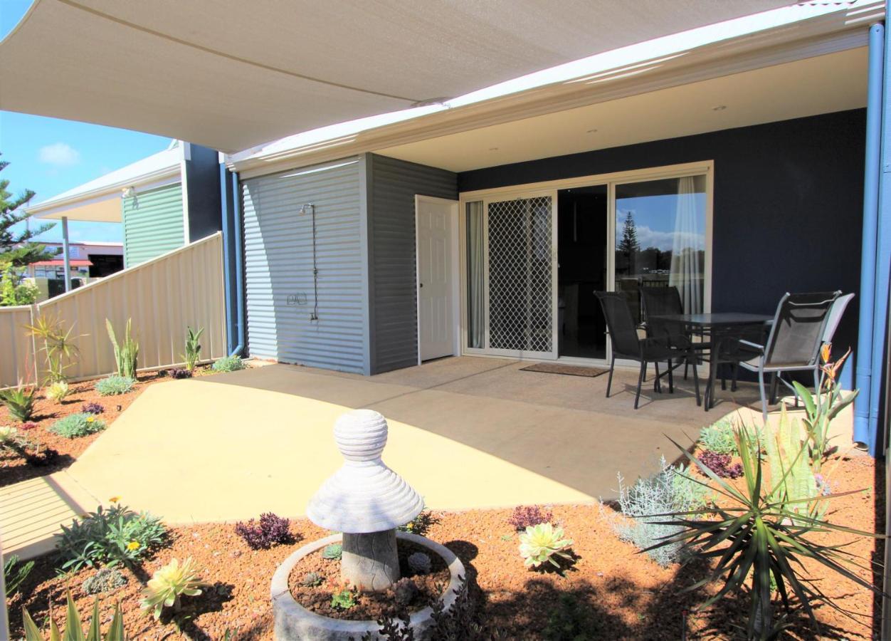 Ocean Breeze Villa Jurien Bay Bagian luar foto